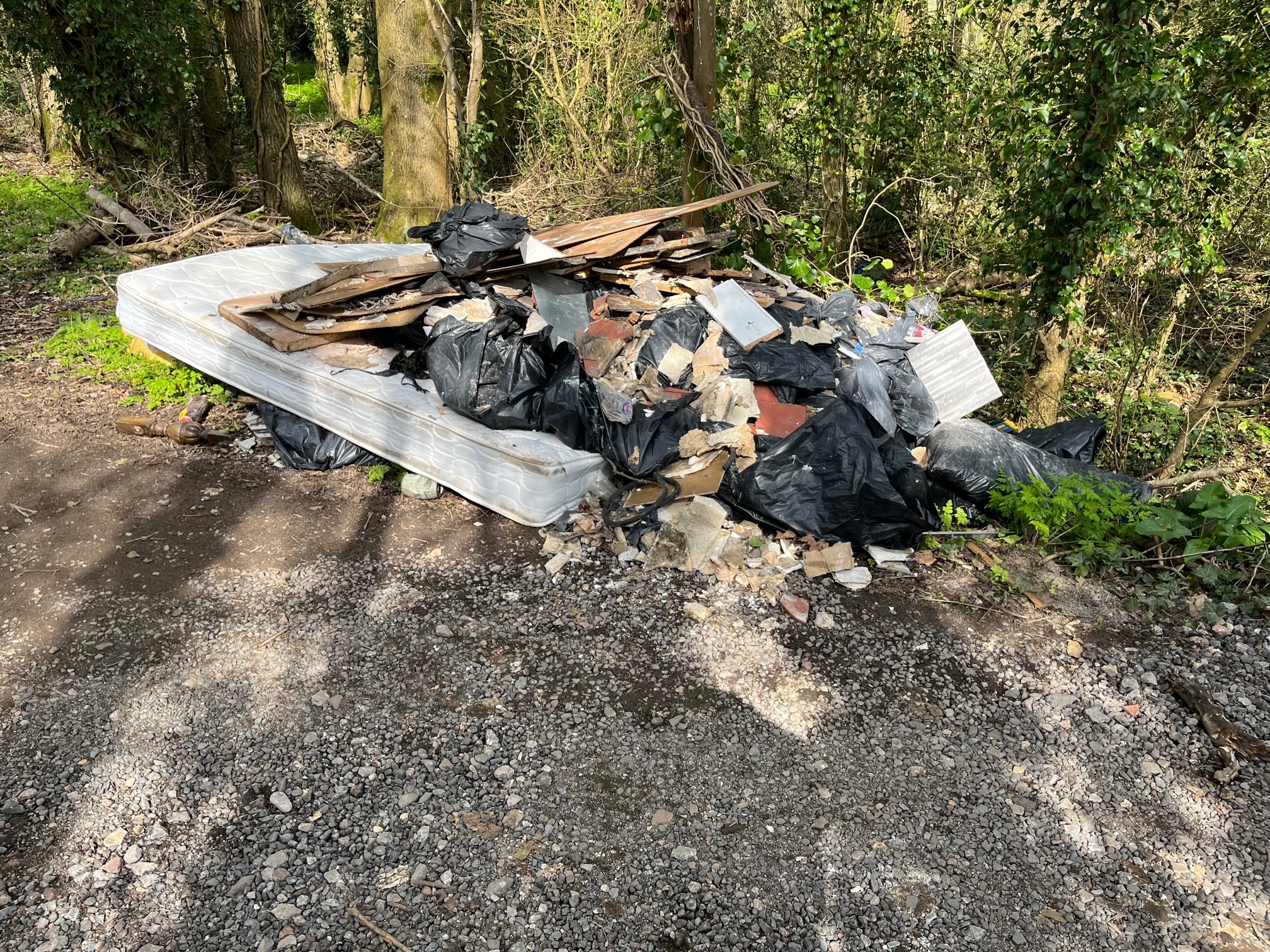 Fly tip on bridgeway off Old Lodge Lane 