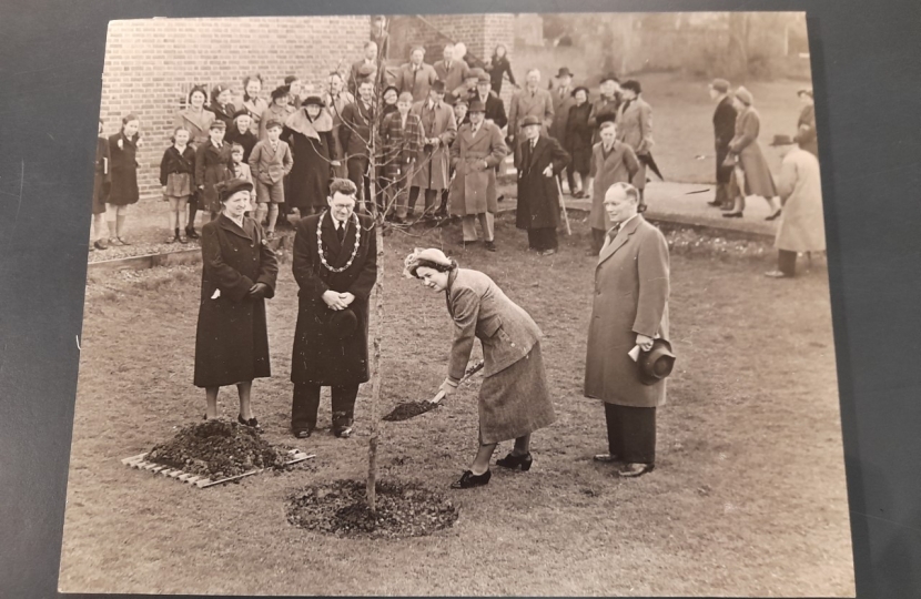 Queen Mother Plants Tree at Sanderstead Library