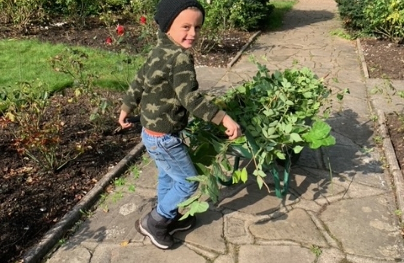 Friends of Wettern Tree Garden - Even the youngest helped