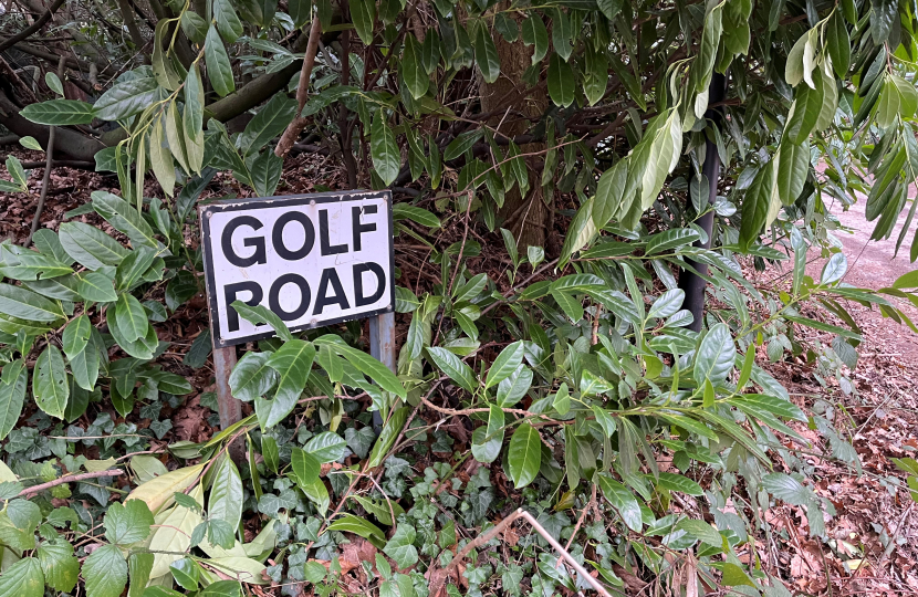 Golf Road in Kenley