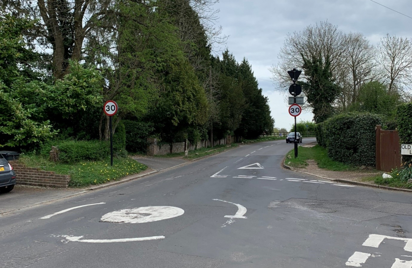 Hayes Lane with Old Lodge Lane junction